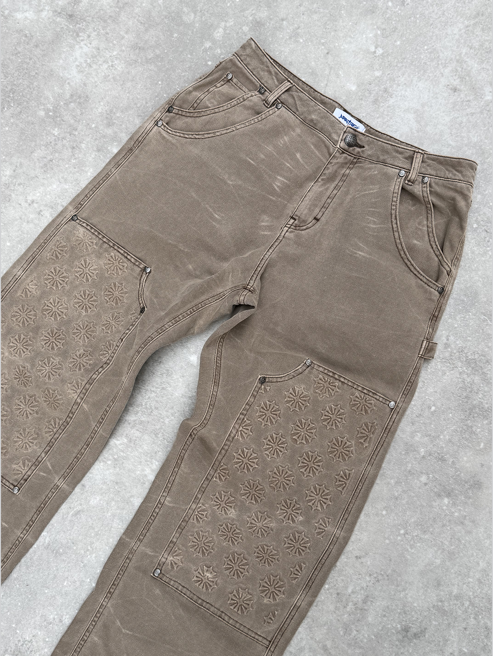 Relic Carpenter Beige