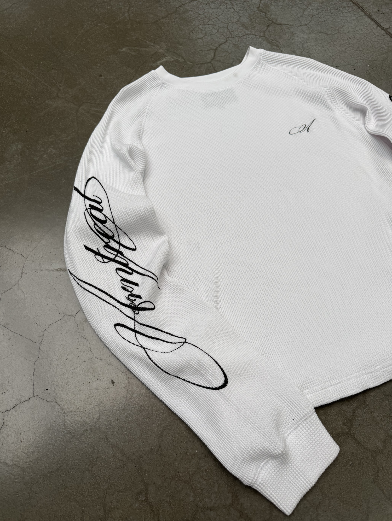 Script Longsleeve Waffle White