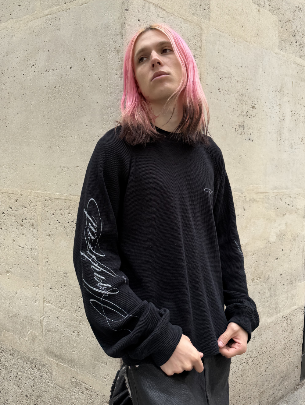 Script Longsleeve Waffle Black